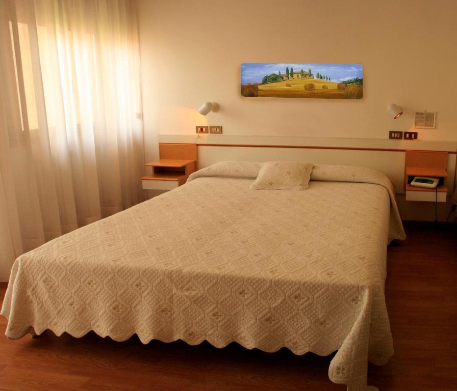 Hotel Aggravi Chianciano Terme Habitación foto